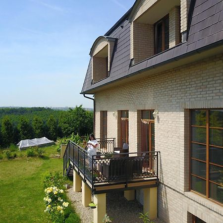 Villa Homestay Nad Helmrovkou Прага Экстерьер фото
