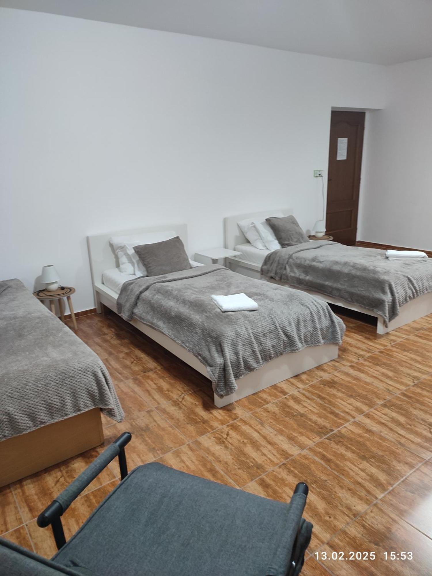 Villa Homestay Nad Helmrovkou Прага Экстерьер фото
